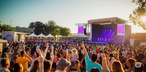 K팝 美 뮤비성지에서 치맥페스트 즐긴다