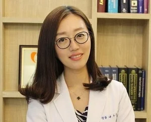 눈밑꺼짐·눈밑지방 원인으로 생긴 다크서클, 증상에 따른 시술 방법은