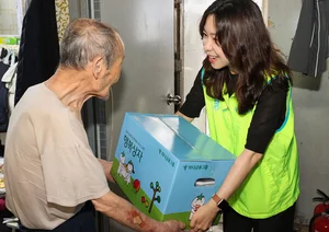 하나금융, 지역사회 폭염 취약계층에 '여름나기 행복상자' 전달