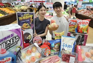 [포토] 이마트, 삼겹살·한우·복숭아 등 릴레이 할인 행사....8월 '고래잇 페스타' 진행