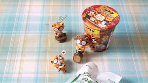 농심, 토이트론과 ‘너구리 컵라면 스토퍼’ 판매