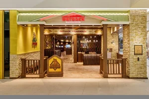 아웃백, 오픈키친·하버브릿지 콘셉트 ‘김포공항롯데몰점’ 오픈