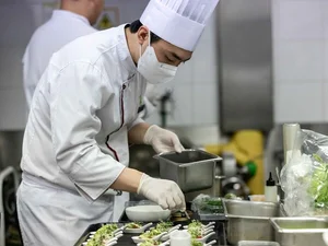 한화푸드테크, 더플라자·63레스토랑 셰프 통합 요리 경연대회 첫 개최