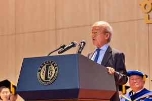 윤윤수 미스토홀딩스 회장 