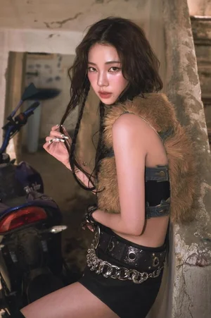 카리나, K-POP女 1위…에스파 '리치맨' 기대