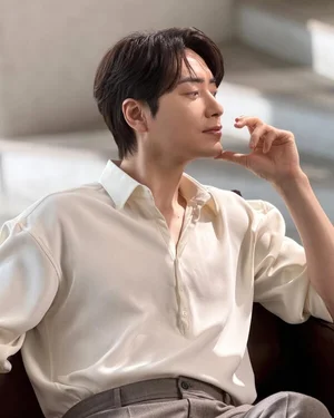 '멜로제왕' 이준혁, 영화·드라마 남자 배우 투표 1위