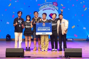 SOOP ‘썰피소드’ 예능팀, 부산국제코미디페스티벌서 ‘미지의 바다상’ 수상