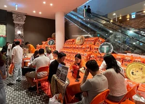 빗썸, 신세계사이먼 부산서 '비트코인 채굴' 팝업