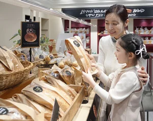 신세계푸드, 소비자 조사로 마트 건강빵 개발