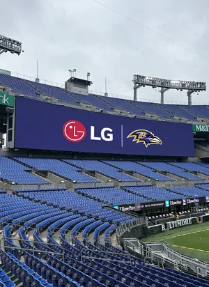 美 NFL 볼티모어 레이븐스 홈구장에 LG 초대형 디지털 사이니지