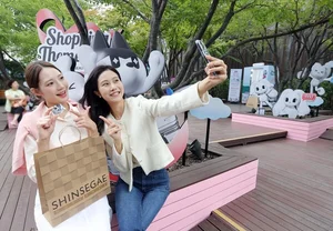 신세계면세점, 명동점 폴앤바니 체험형 이벤트 오픈