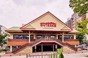 아웃백, 22년 역사 ‘광주상무점’ 리뉴얼 오픈