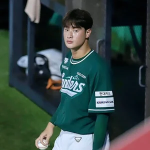 박성빈 야구선수 부문 인기투표 1위… 신예 투수의 존재감 폭발