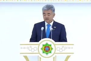 대우건설 정원주 회장, 1조원 투르크메니스탄 비료 플랜트 기공식 참석