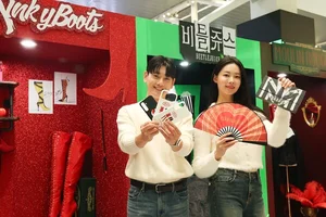 [포토] 신세계百, CJ ENM과 뮤지컬 콘셉트 팝업스토어 오픈!