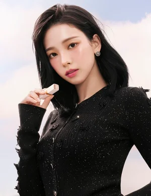 카리나, 샤넬 뷰티 앰버서더 발탁...첫 화보 선봬