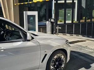 삼성물산, ‘래미안 AI 주차장’ 첫 적용 '래미안 원페를라' 입주 시작