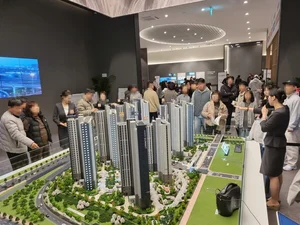‘호반써밋 인천검단 3차’ 견본주택 예비 청약자 북적...청약 열기 고조