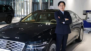 현대차 역대 최초 누적 판매 8000대 달성 '영업 장인' 탄생