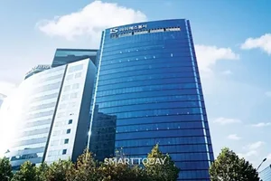  아이에스동서, 허필식 대표 사임…배기문·남병옥 투톱 체제로 재편