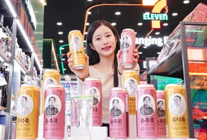 세븐일레븐, 후덕죽 셰프 손잡고 '고량주하이볼' 출시