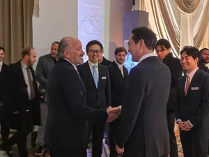 이재용 회장, '이건희 컬렉션' 워싱턴 전시...