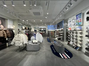 휠라, 제주 신제주점 리뉴얼 오픈…