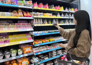 GS25, 흑백요리사 간편식·생리대 97종 할인