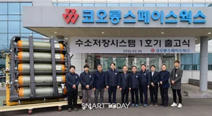 코오롱스페이스웍스, 수소 엔진 트럭 탑재 '수소 저장 시스템' 첫 출고