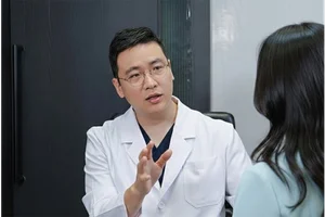 구형구축 발생 후 가슴재수술, 줄기세포 치료로 조직 재생 도와