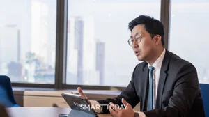 [Key Player] ②최영진 부사장의 승부수 