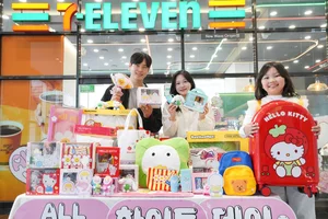 편의점 업계, 캐릭터 IP 협업으로 화이트데이 특수 노린다
