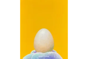 껍질을 깨고, 빛을 따라..존재의 각성과 전진의 미학