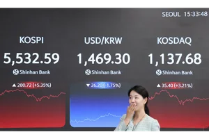 코스닥액티브, 첫날 성적표는..삼성 +11.94% vs 타임 +4.13%