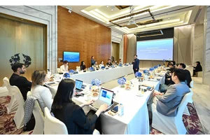  휴젤, 태국 최대 피부과 학회 참가