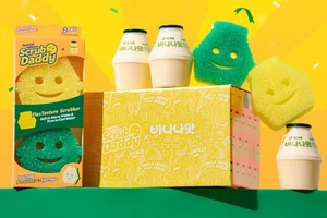 빙그레, '바나나맛우유-스크럽 대디' 콜라보 굿즈 출시