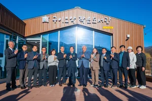 KB국민은행, 전국 143곳에 ‘KB작은도서관’ 