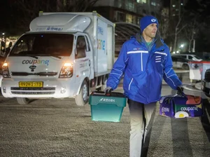 로저스 쿠팡 임시대표, 새벽배송 직접 뛰었다 