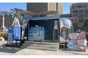 휴젤 웰라쥬, 움직이는 팝업..