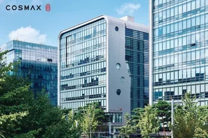 코스맥스그룹, 승계용 회사 만들었다...서성석 지분 10.29% 두 아들 명의 신설법인에 매각