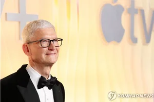  ‘시총 4조 달러’ 일군 팀 쿡의 퇴장… ‘엔지니어’ 터너스시대 열린다