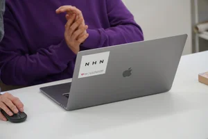 NHN, ‘사랑의 PC 나눔’ 장애 화가 육성 지원