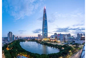 롯데물산, 첫 희망퇴직 시행 
