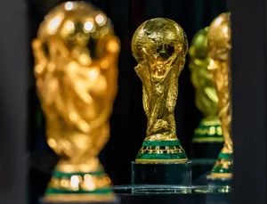 '월드컵 D-9' 식품·유통업계, 축구 팬심 잡기에 총력