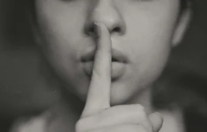 [한화 김욱기 칼럼] 채울수록 목마른 세상, 고요하게 자신과 대면해야