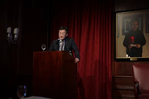 에스트라, '피부장벽 손상과 노화 연관성' 연구 발표