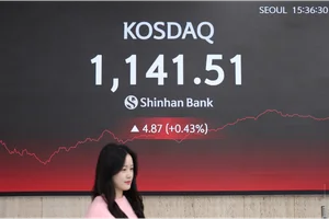 신한은행, 서울시립대와 금융 협력 체계 구축