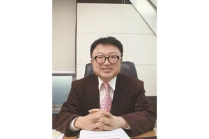 [인터뷰]고명수 알뜰폰협회장 “이통사, 모든 요금제 도매 제공해야”
