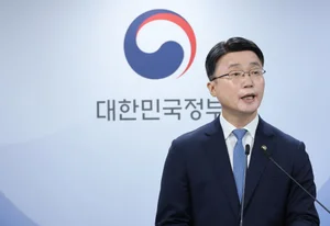 독파모 경쟁 LG·SKT·업스테이지 3파전…한국 AI 성능 ‘글로벌 3위’