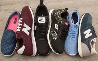 나이키가 경쟁사인 뉴발란스와 스케처스를 특허 침해로 법원에 고소했다.